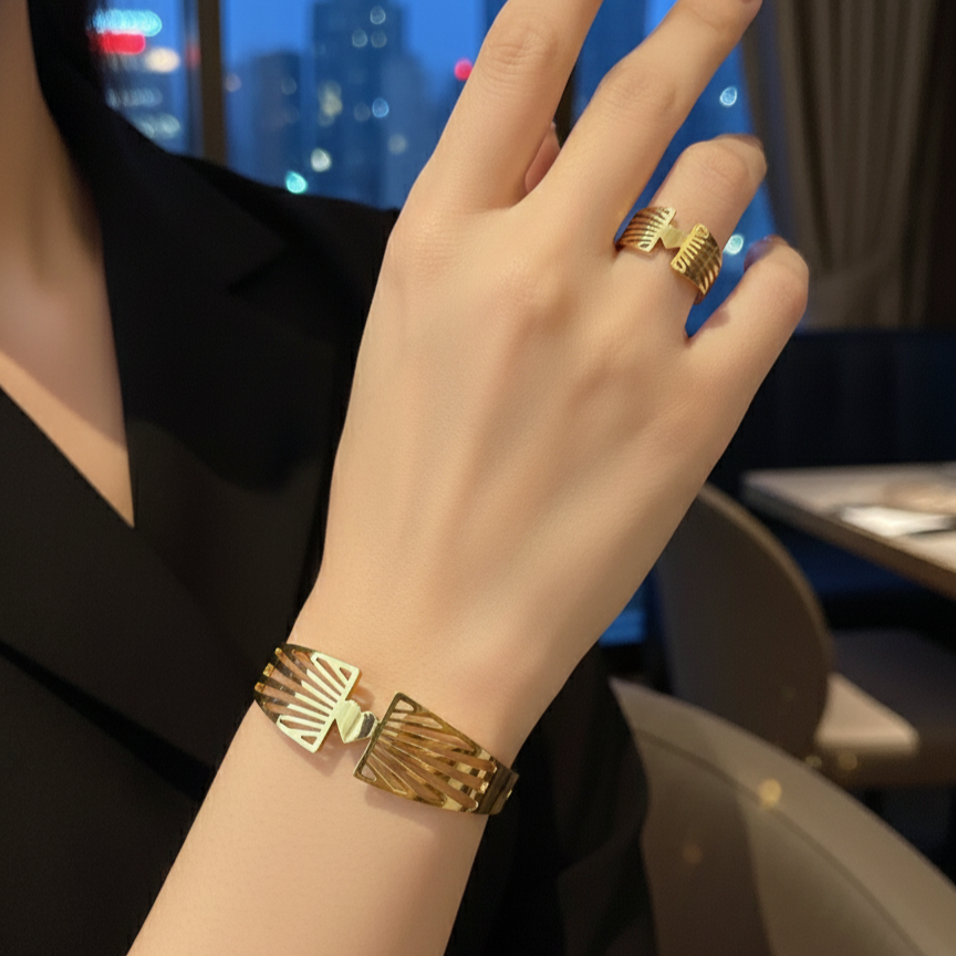 Bracelet Set (With Ring)