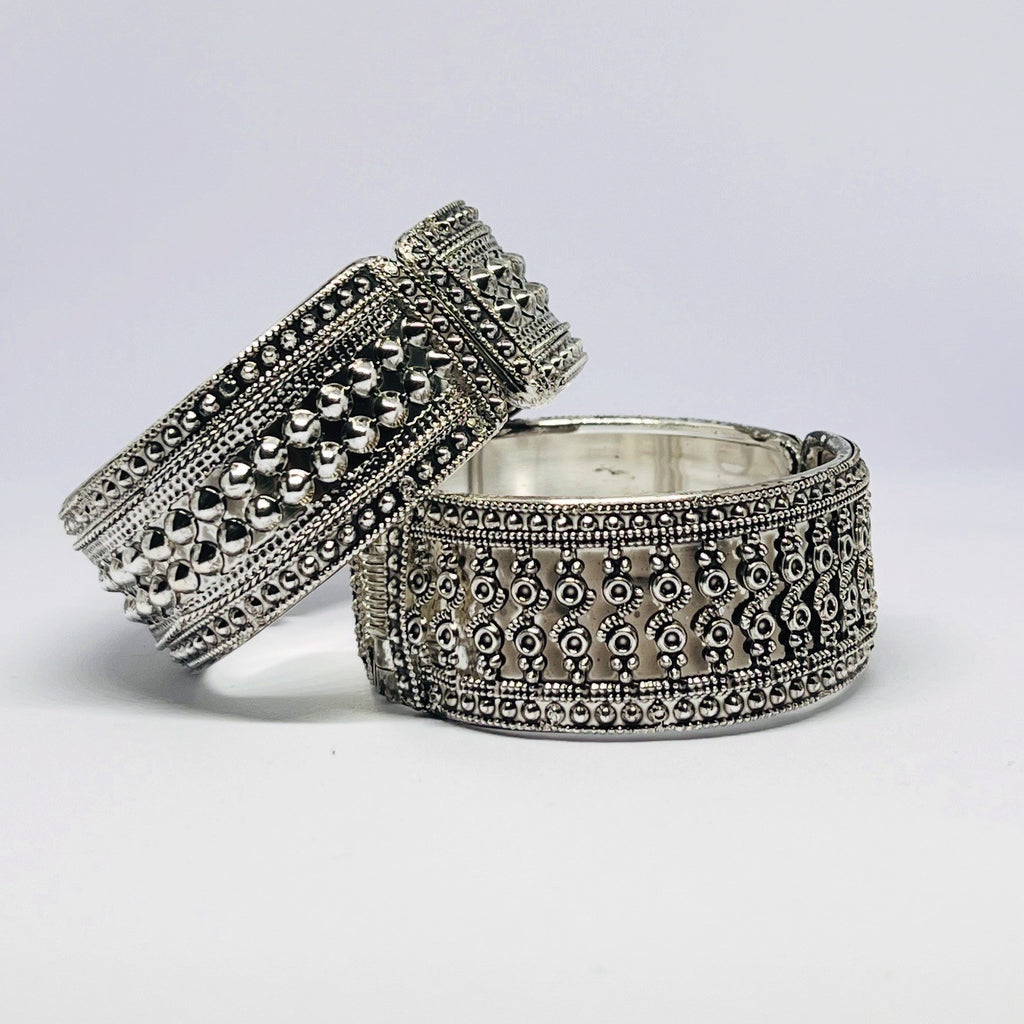 Antique Silver-Plated Designer Bangles – Traditional Ethnic Pattern