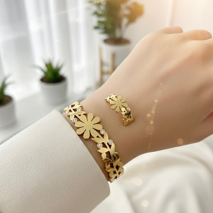 Golden Bloom: Anti-Tarnish Floral Charm Bracelet & Ring Set with Dazzling Accents