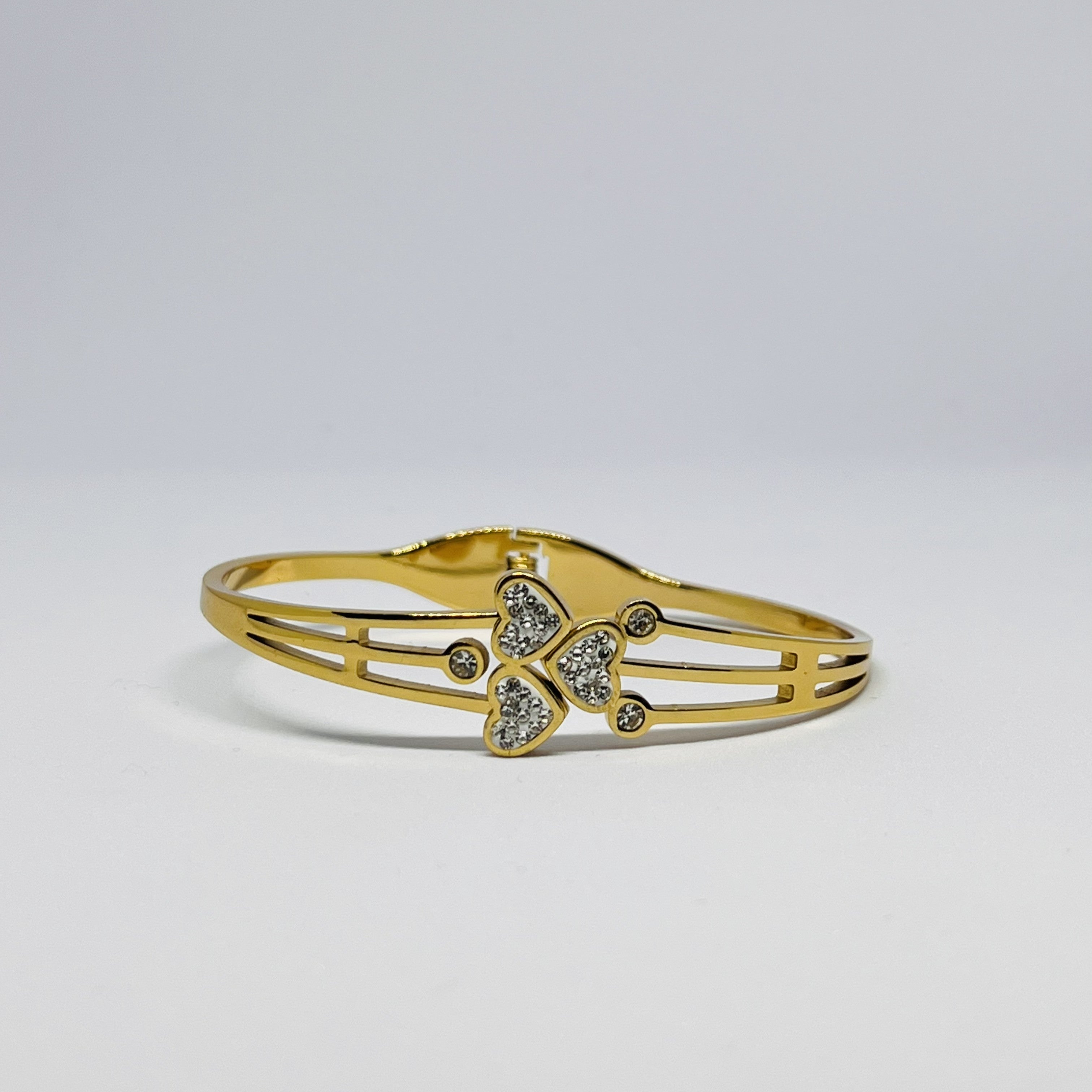 Golden Clover Sparkle Bangle – Delicate Crystal Accent Bracelet