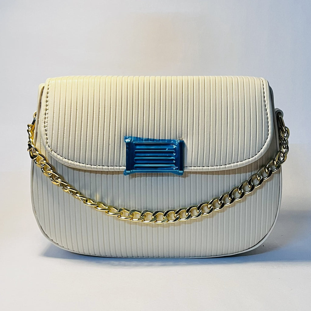 Chic Ribbed Flap Shoulder Bag with Gold Chain Strap
